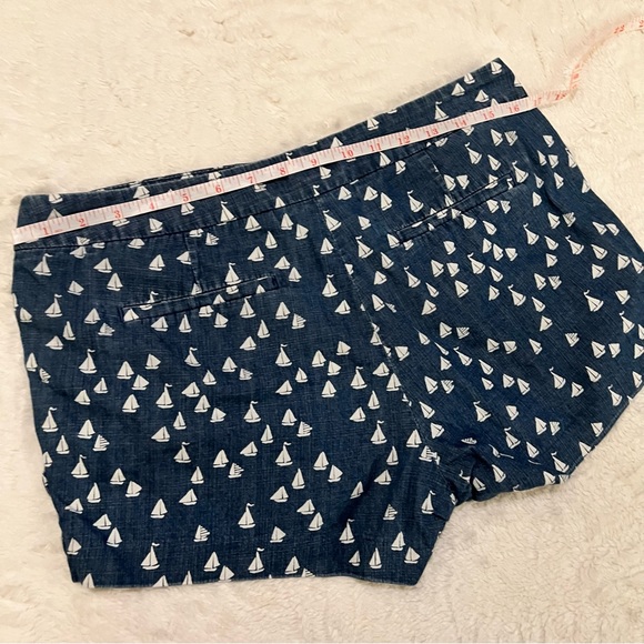 Jcrew size 6 scalloped detail sailboat print shorts - Picture 4 of 6